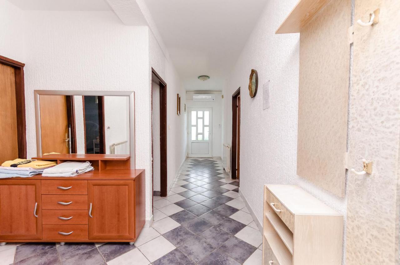 Apartments Rajka Lopar Extérieur photo