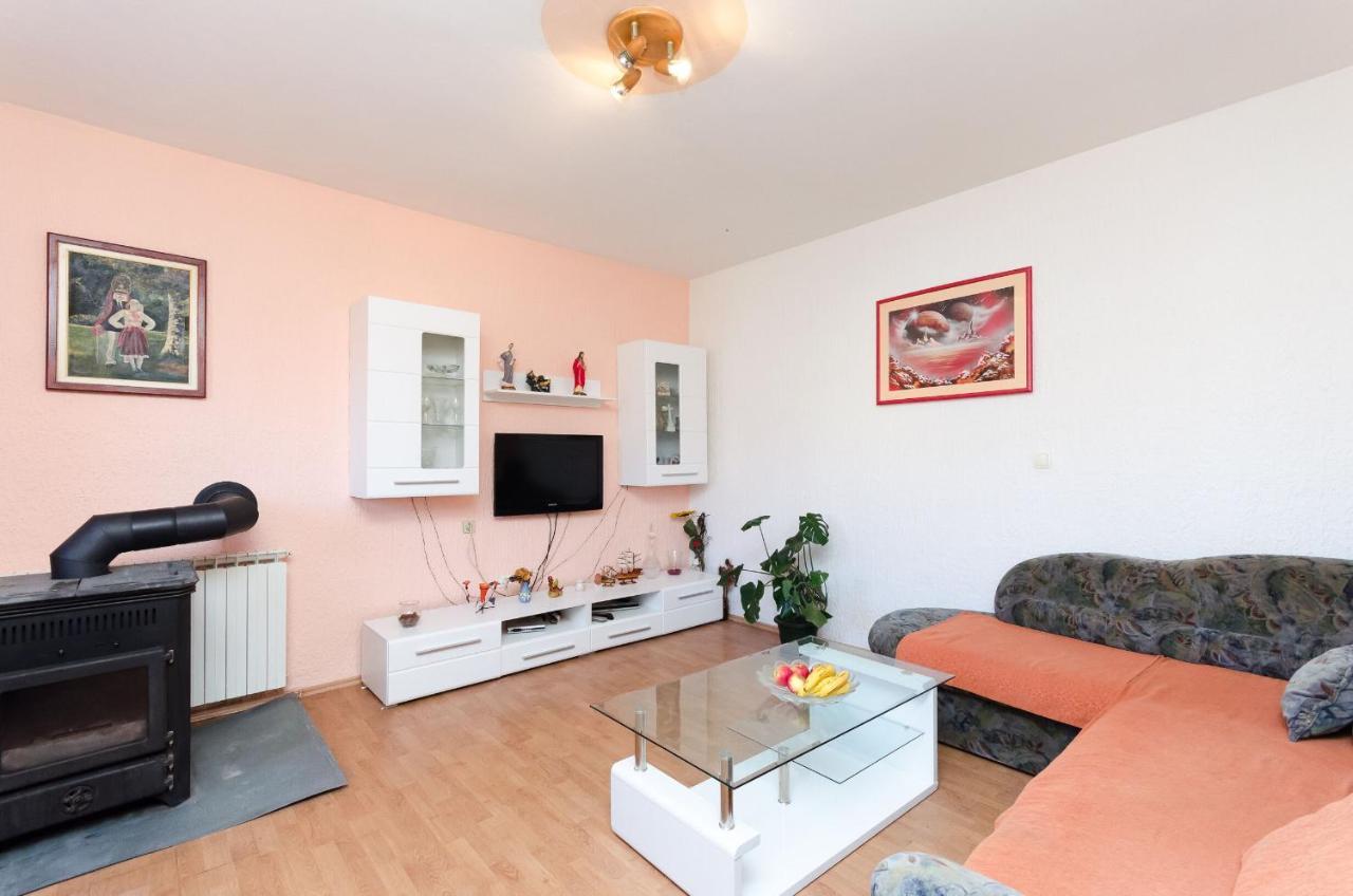 Apartments Rajka Lopar Extérieur photo