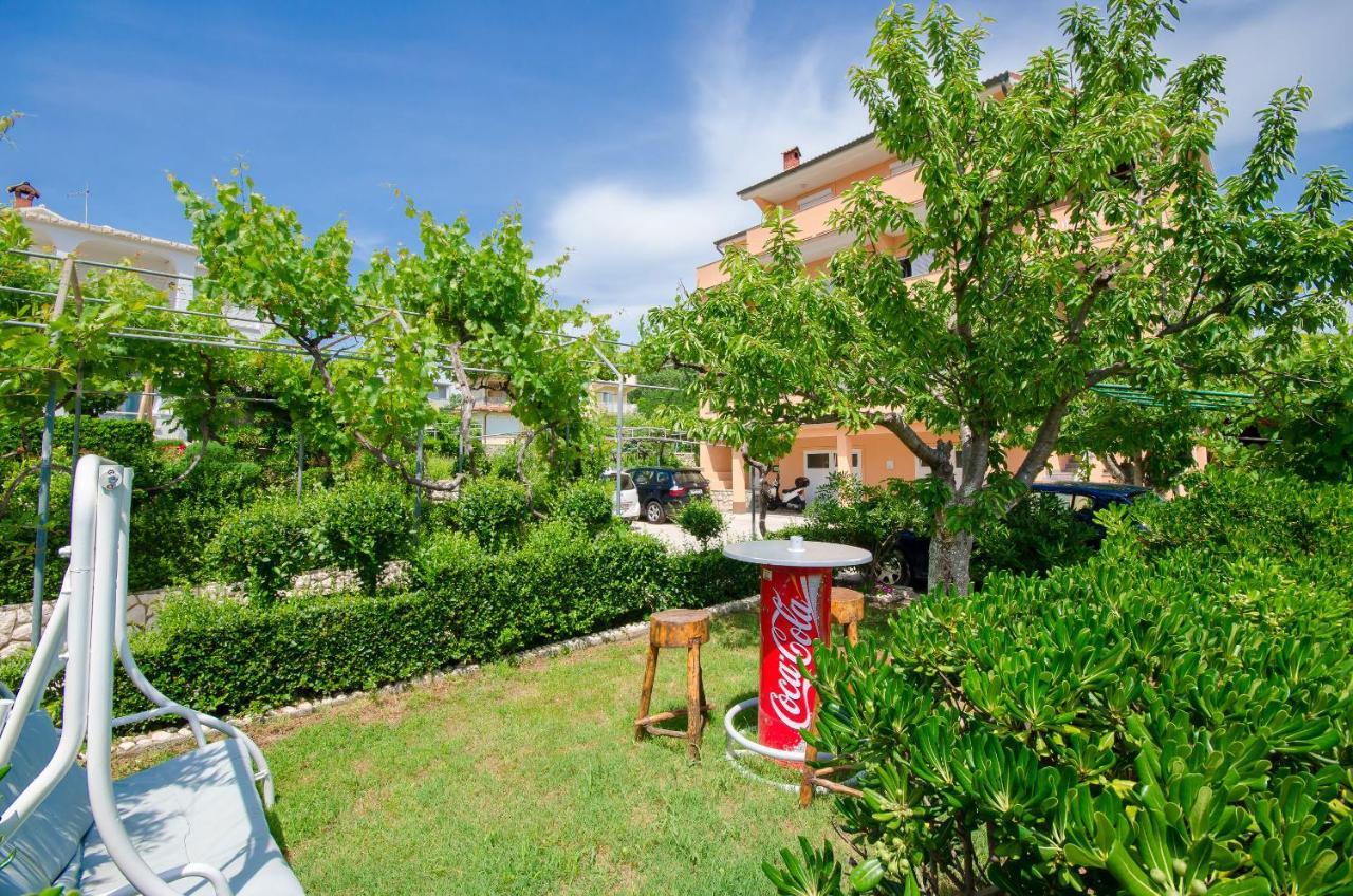Apartments Rajka Lopar Extérieur photo